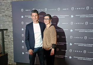 Γιατί η σύζυγος του Λουτσέσκου «ξέσπασε» με τους Ρουμάνους δημοσιογράφους