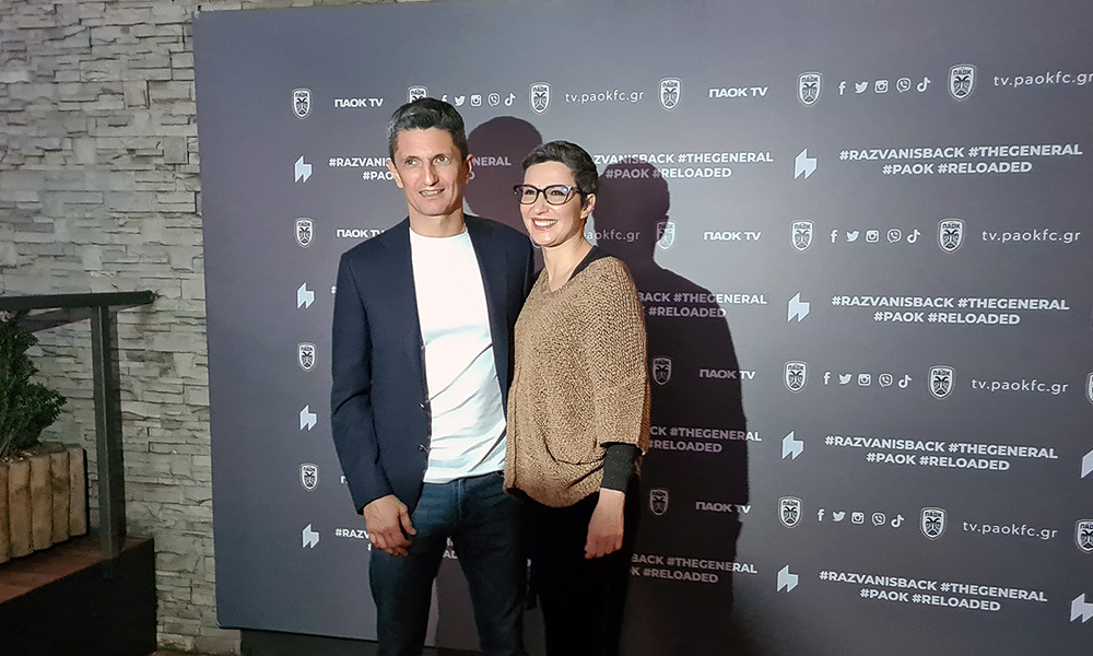 Γιατί η σύζυγος του Λουτσέσκου «ξέσπασε» με τους Ρουμάνους δημοσιογράφους