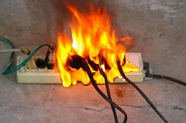 Στα +1.900 ευρώ ετησίως ο λογαριασμός ενέργειας λόγω Μέσης Ανατολής