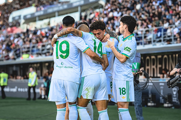 Μπολόνια-Ρόμα 0-2: ‘Ονειρα τετράδας οι πρωτευουσιάνοι, καθάρισαν από το α’ ημίχρονο