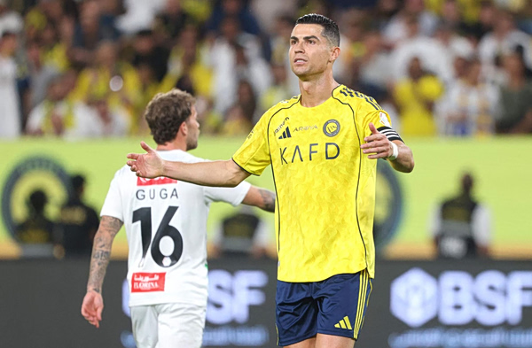 Κριστιάνο Ρονάλντο και Αλ Νασρ στο στόχαστρο: «Οι αποφάσεις των διαιτητών άλλαξαν και όλοι ξέρουμε γιατί…» (vids, pics)