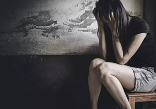 Νέα υπόθεση ενδοοικογενειακής βίας – Στα δικαστήρια οι γονείς για την επικοινωνία των παιδιών τους