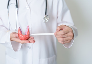 Καρκίνος θυρεοειδούς – από τι εξαρτάται η εξέλιξή του;