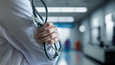 Καταγγελίες για το σύστημα υγείας και προτεραιότητες της νέας παράταξης «Ενεργοί Ιατροί» που διεκδικεί τον ΙΣΑ