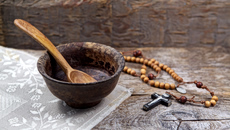 Τι νηστεύουμε κατά τη Μεγάλη Εβδομάδα