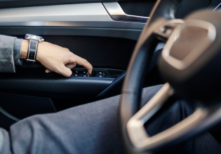 Τι είναι πιο οικονομικό στο αυτοκίνητο: τα ανοιχτά παράθυρα ή ο κλιματισμός;