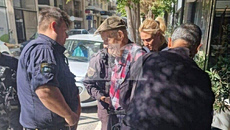 Στον εισαγγελέα οδηγείται ο 89χρονος – Τι είπε στους αστυνομικούς που τον συνέλαβαν