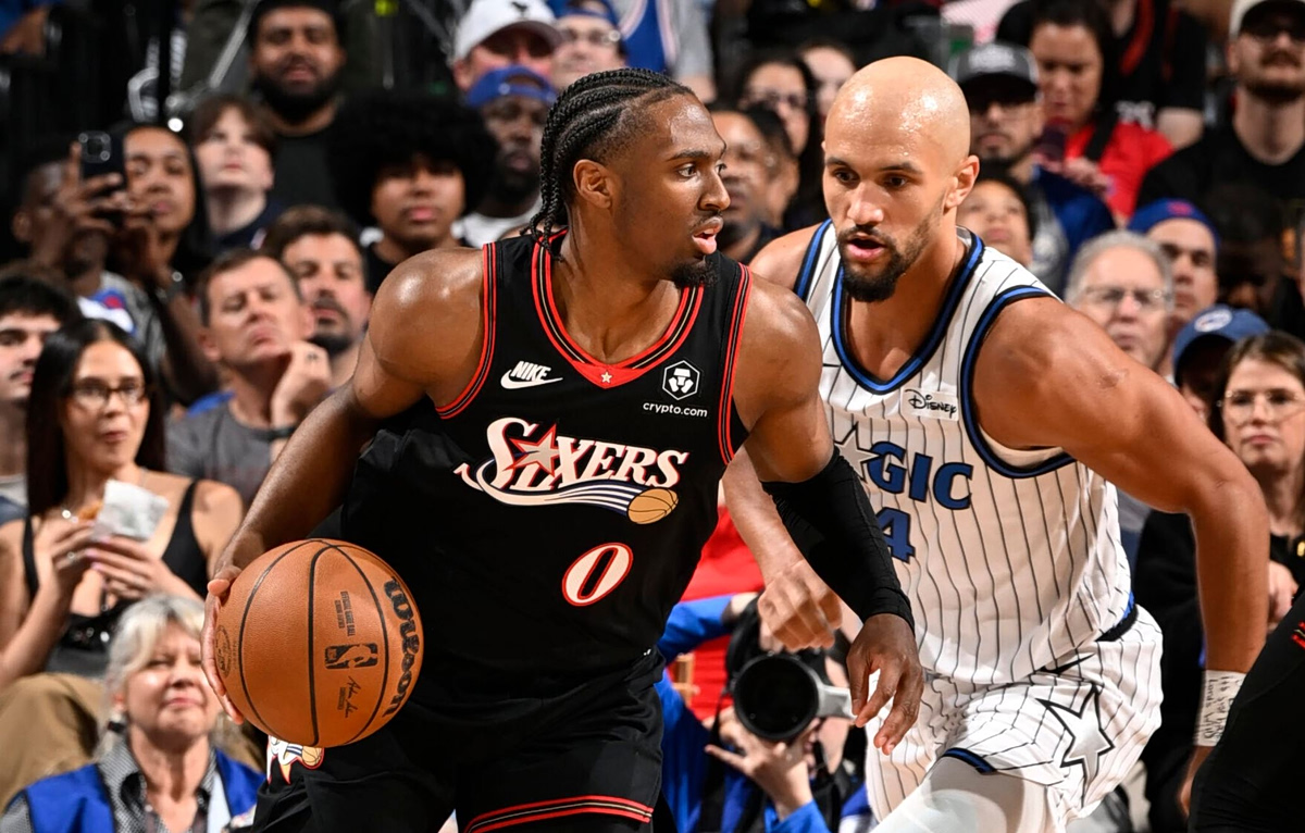 NBA: Πέρασαν στα play offs οι Σίξερς, ανατροπή και «ζωντανοί» με Κάρι οι Γουόριορς (vids)