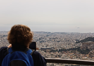 Καιρός: Φεύγει η αφρικανική σκόνη, έρχονται βροχές και καταιγίδες