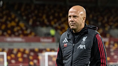 Ο θόρυβος που περιμένει ο Αρνε Σλοτ στη ρεβάνς με την Παρί