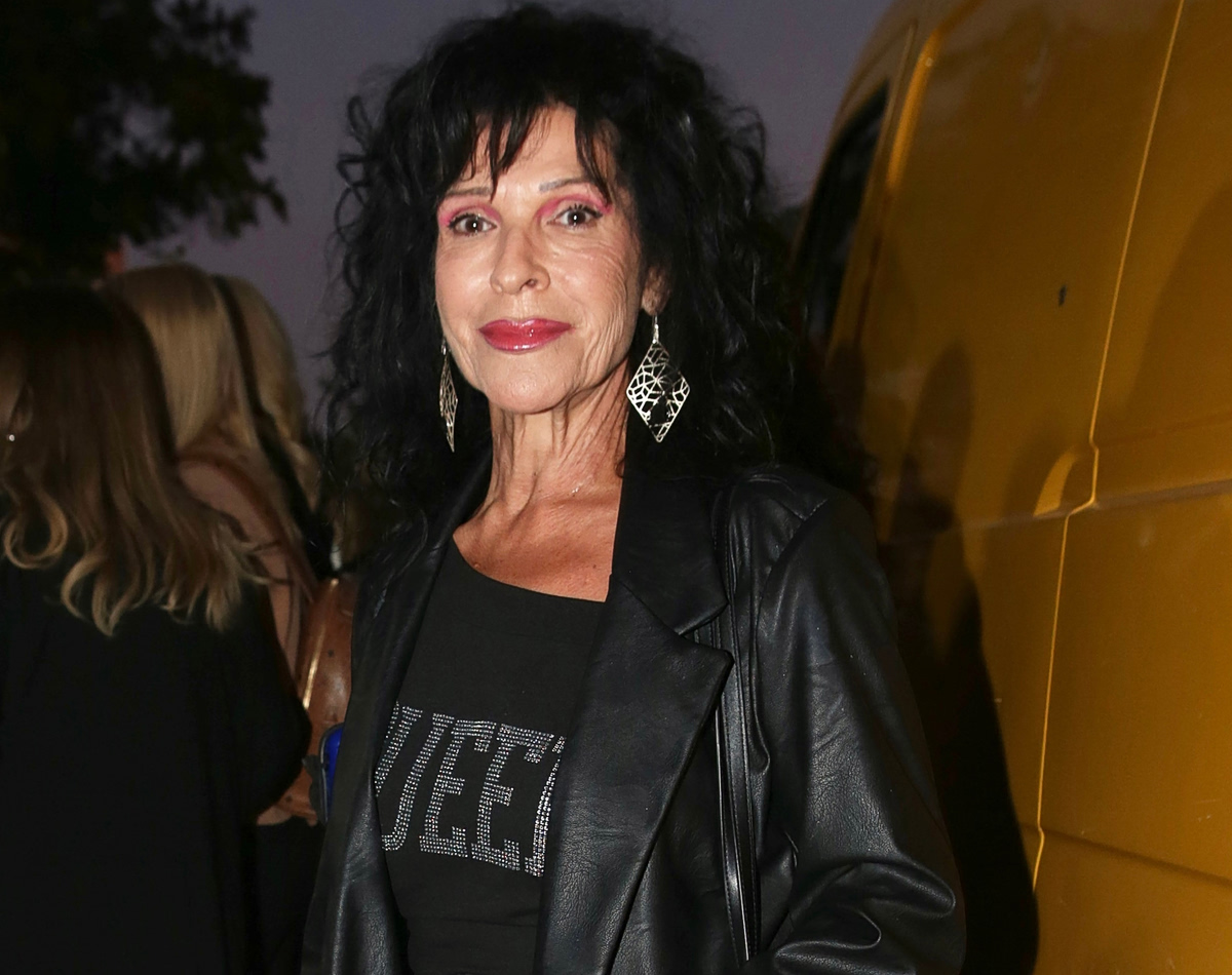 Σοφία Βόσσου: Εξοργισμένη με δημοσίευμα που γράφει ότι πέθανε