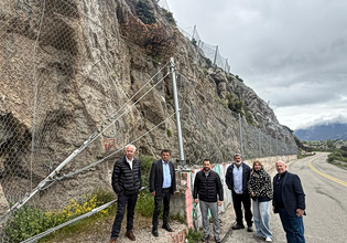 Έργο βραχοπροστασίας στο οδικό δίκτυο Αράχωβας