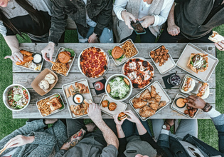 Η επιστήμη ξέρει την καλύτερη ώρα για μεσημεριανό