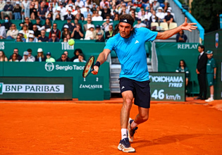 Η πίεση, το ξέσπασμα και ο μοναδικός δρόμος για τον Τσιτσιπά (vids)