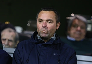 Η πολιτική του Λανουά με την βαθμολόγηση των ξένων διαιτητών