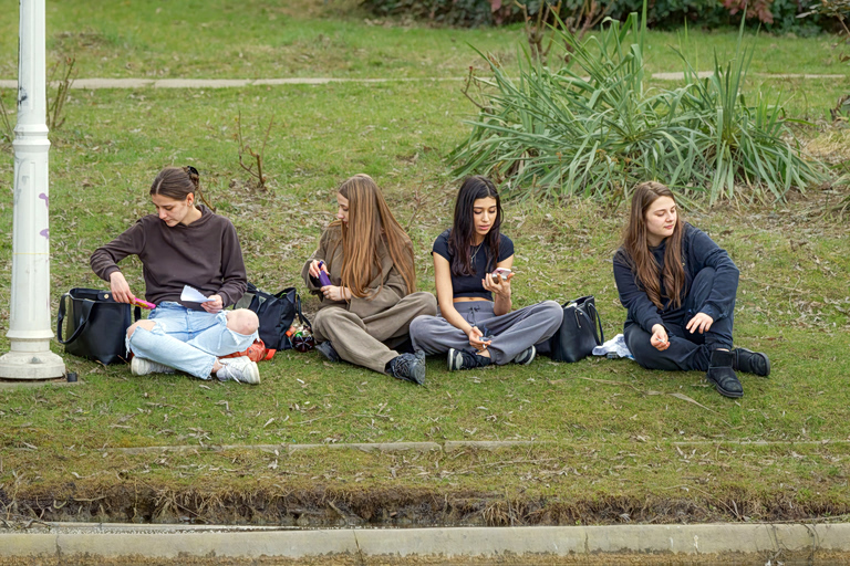 Youth Pass: Ξεκίνησαν σήμερα οι αιτήσεις – Προϋποθέσεις και ποσά