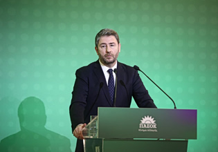 Νέο βίντεο Ανδρουλάκη: Αυτή την παρακμή θα τη σταματήσουμε μαζί