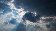 Άστατος ο καιρός τη Μεγάλη Δευτέρα – Τοπικές βροχές και θερμοκρασίες έως τους 23 βαθμούς