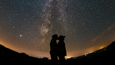 Άκρως Ζωδιακό: Τα Do’s και Don’ts στα ζώδια σήμερα [Πέμπτη 23.04.2026]