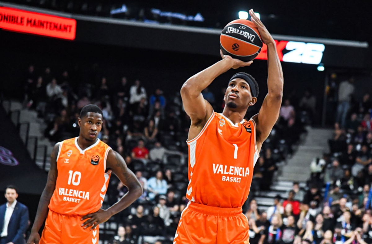 «Στο στόχαστρο του Ολυμπιακού ο Τέιλορ της Βαλένθια»