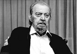 Τάσος Λειβαδίτης: Όλοι επίστευσαν και όλοι απατήθηκαν, όλοι αγωνίστηκαν και όλοι προδόθηκαν