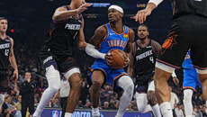 ΝΒΑ: «Καθάρισαν» οι Θάντερ, επιβίωσαν οι Νάγκετς