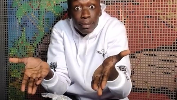 Khaby Lame: Το ναυάγιο του δημοφιλέστερου TikToker στον κοσμο