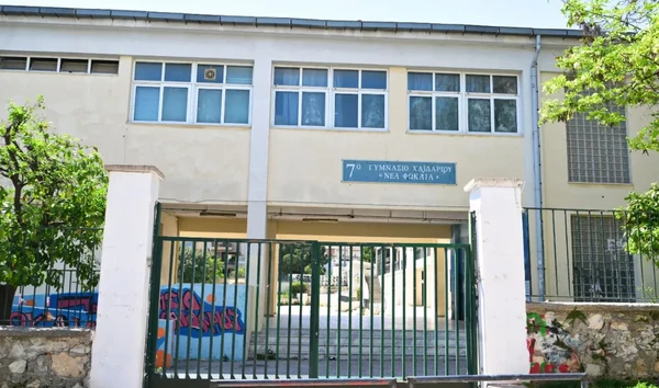 Χαϊδάρι: Σκληρή μάχη για τη ζωή της δίνει η 13χρονη μαθήτρια – Έπαθε τέσσερις ανακοπές στο χειρουργείο