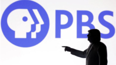 Τραμπ: Δικαστής απορρίπτει διάταγμα για τη διακοπή χρηματοδότησης της δημόσιας ραδιοφωνίας και τηλεόρασης