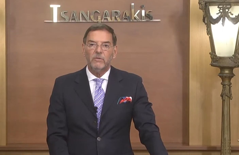 Επέστρεψε στις διαδικτυακές δημοπρασίες ο Γιώργος Τσαγκαράκης – Τι είπε για το Ευαγγέλιο κειμήλιο