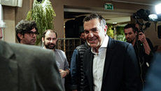 Κίνηση στη κεντροαριστερά, νευρικότητα στελεχών εν αναμονή Τσίπρα – Οι κλεφτές ματιές στον Ανδρουλάκη