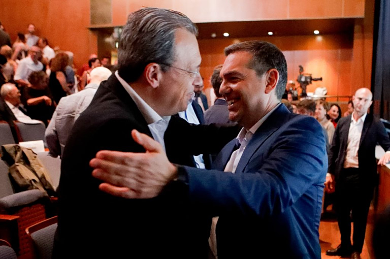 Κύκλοι Αλέξη Τσίπρα: Καμία συνάντηση ή επικοινωνία με τον Σωκράτη Φάμελλο