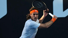 Ο μοναχικός δρόμος του Τσιτσιπά: Όταν το τένις γίνεται εσωτερική μάχη