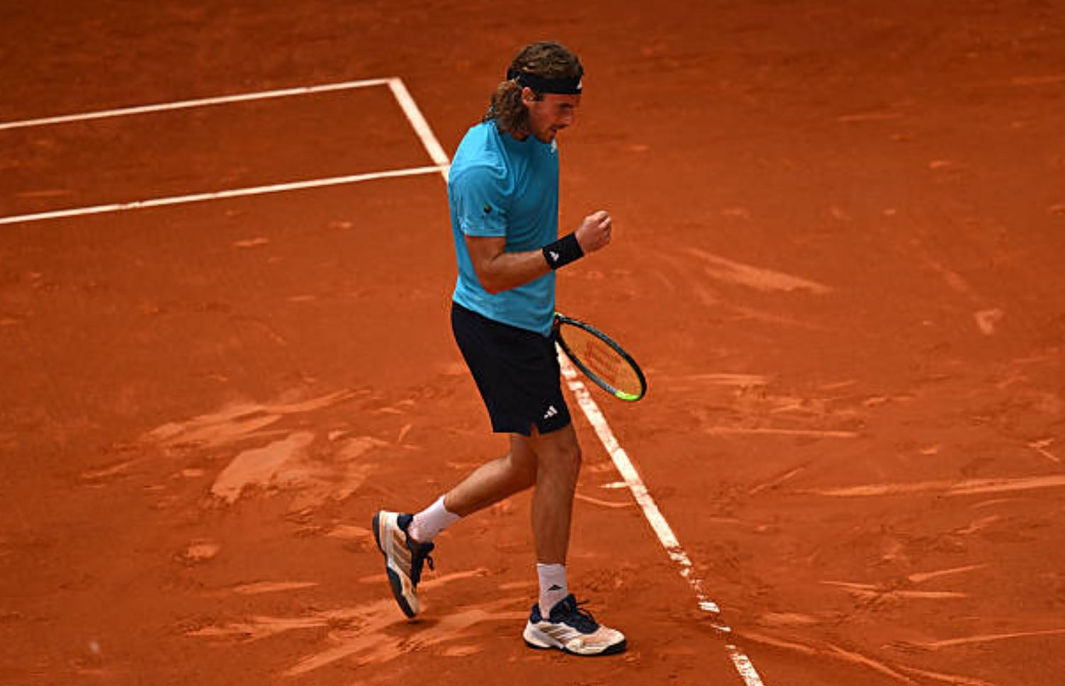 Βελτιωμένος και νικητής ξανά ο Τσιτσιπάς: «Καθάρισε» 2-0 τον Μπούμπλικ και πέρασε στον 3ο γύρο της Μαδρίτης