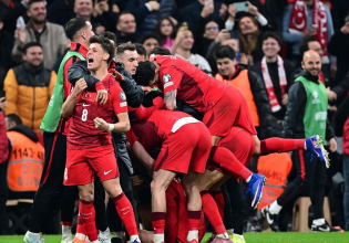 Μουντιάλ 2026: Τουρκία και Σουηδία «έκλεισαν» θέση στην τελική φάση