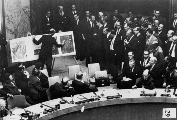 O επόμενος γ.γ. του ΟΗΕ θα ξαναγυρίσει στα «παλιά»: Αφήνει το Κλίμα και πιάνει πολέμους