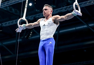 LIVE: H μάχη του Πετρούνια στον τελικό των κρίκων στο Παγκόσμιο Κύπελλο του Καΐρου