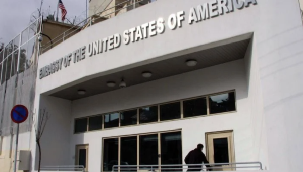 Λίβανος: Η πρεσβεία των ΗΠΑ προτρέπει τους Αμερικανούς να φύγουν από τη χώρα