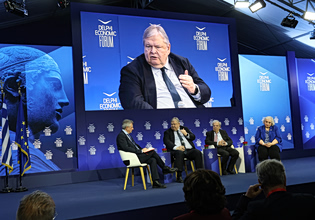 Βενιζέλος κατά κυβέρνησης για την ανανέωση της θητείας των τριών ευρωπαίων εισαγγελέων