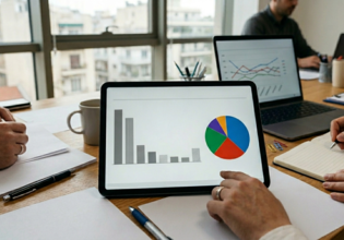 Δημοσκόπηση: Η λέξη «συγκάλυψη» χαρακτηρίζει την κυβέρνηση λένε 7 στους 10 – Χάνει έδαφος από το σκάνδαλο ΟΠΕΚΕΠΕ