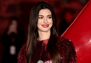 «Mother Mary»: Κυκλοφόρησε το 2ο τρέιλερ της νέας ταινίας με την Αν Χάθαγουεϊ