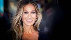 «And Just Like That…»: Σε δημοπρασία η εμβληματική γκαρνταρόμπα και τα αντικείμενα της σειράς