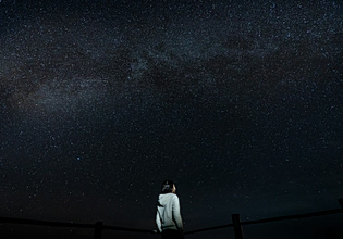 Άκρως Ζωδιακό: Τα Do’s και Don’ts στα ζώδια σήμερα [Παρασκευή 24.04.2026]