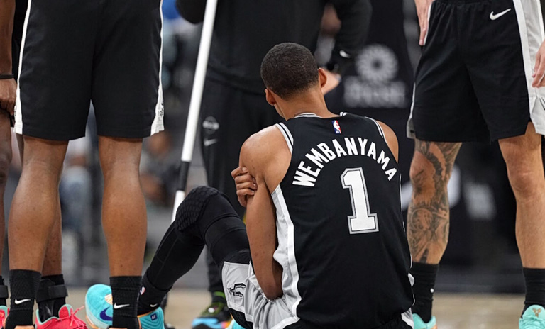 NBA: Ασταμάτητοι οι Σπερς παρά τον τραυματισμό του Γουεμπανιάμα – Νέο τριπλ-νταμπλ του Γιόκιτς