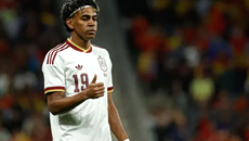 Συνθήματα κατά των Μουσουλμάνων στο Ισπανία – Αίγυπτος, αποχώρησε σοκαρισμένος ο Γιαμάλ