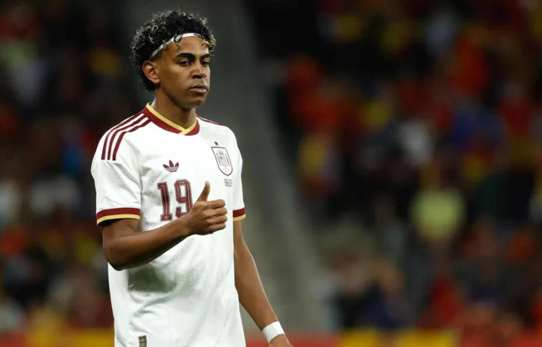 Συνθήματα κατά των Μουσουλμάνων στο Ισπανία – Αίγυπτος, αποχώρησε σοκαρισμένος ο Γιαμάλ