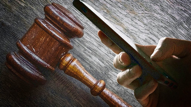 «Όσο η δικογραφία για τις υποκλοπές κάνει βόλτες, παραγράφονται αξιόποινες πράξεις», προειδοποιεί ο Χρ. Κακλαμάνης