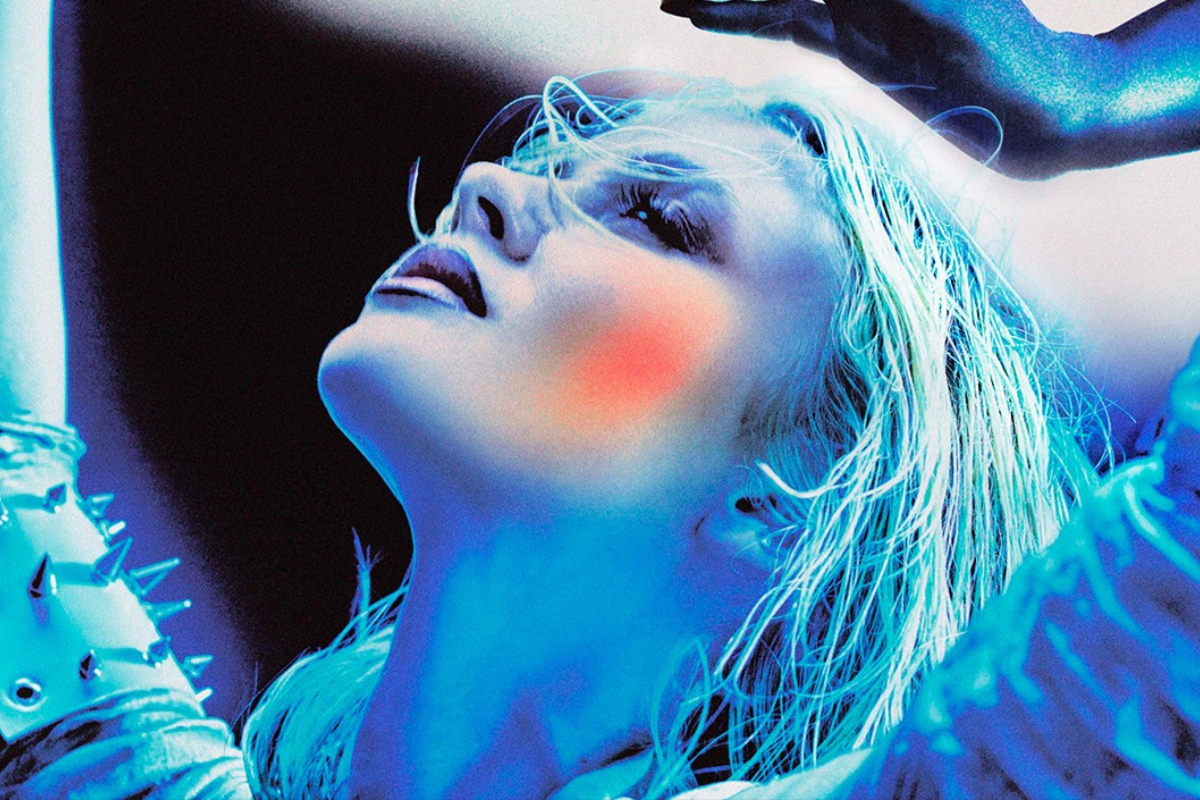 Ζάρα Λάρσον: Ένα αστείο για την άμβλωση της κόστισε 3 εκατομμύρια δολάρια – «Ok, losers»