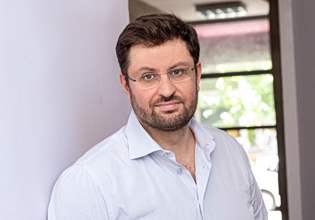 Ζαχαριάδης: Αντιδημοκρατικό παραλήρημα Γεωργιάδη, με την κάλυψη Μητσοτάκη – Να αποπεμφθεί