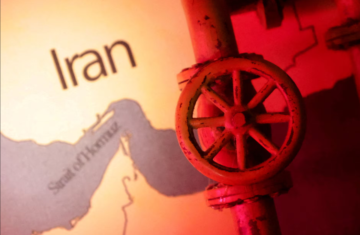 Η ΕΕ προειδοποιεί για «μακροχρόνιο» ενεργειακό σοκ – Εξετάζει σχέδιο για δελτίο στα καύσιμα